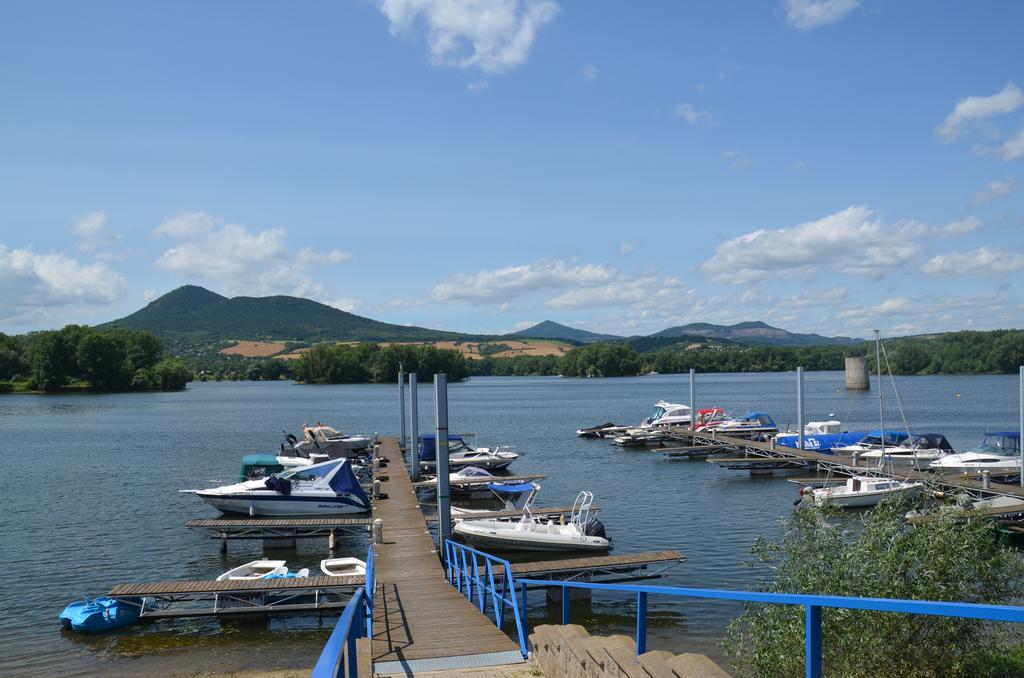 Resort Marina Labe Lovosice Exterior photo